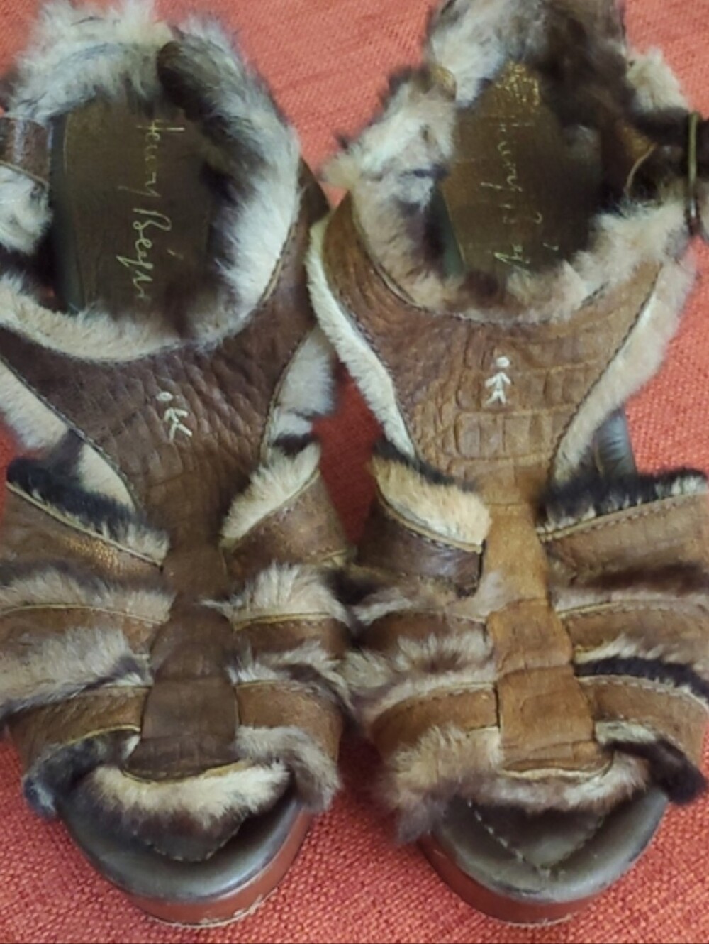 Henry Beguelin Vintage Rare Women’s Brown Fur-Trim Sandals